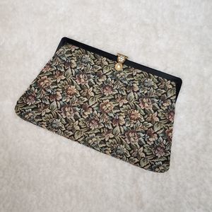 Vintage • carpet clutch & matching coin purse